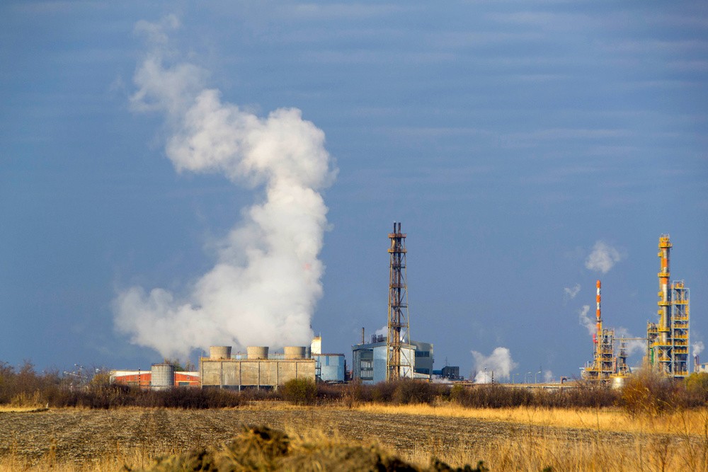 助力化工企业发展，中智伟业在安全责任中阔